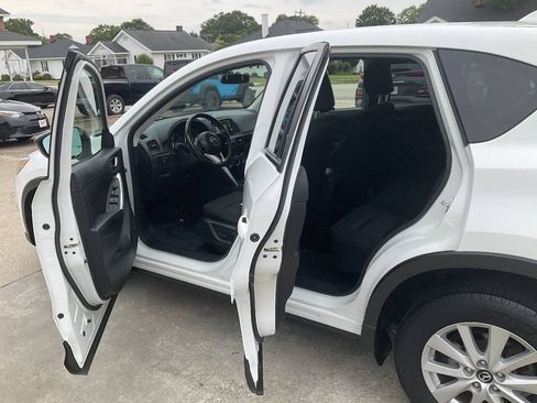 Used 2015 MAZDA CX-5 Touring FWD image 9