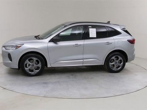 Certified 2023 Ford Escape ST-Line w/ Tech Pack #1 image 18