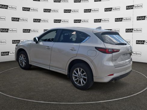 Used 2025 MAZDA CX-5 AWD 2.5 S w/ Preferred Package image 4