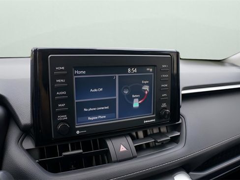 Used 2021 Toyota RAV4 LE image 21