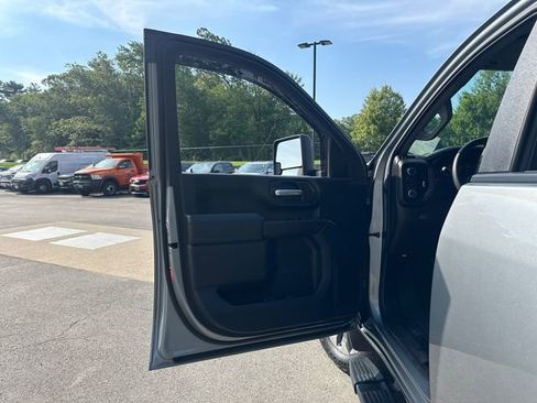 Used 2024 Chevrolet Silverado 2500 Custom w/ Custom Convenience Package image 22