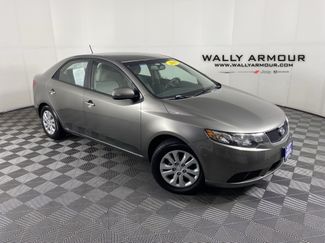 Used 2015 Kia Forte EX FWD video 1