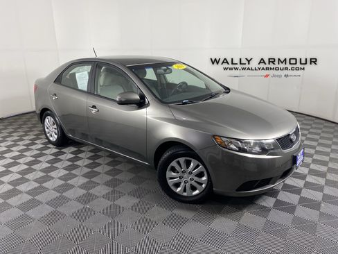 Used 2015 Kia Forte EX FWD image 1