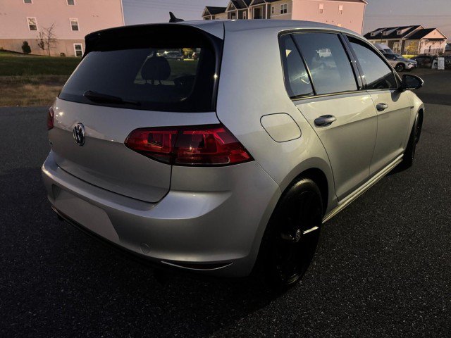 Used 2016 Volkswagen GTI Autobahn w/ Lighting Package (SEL) FWD image 5