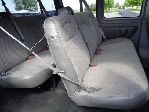 Used 2017 Chevrolet Express 3500 LT w/ LT Preferred Equipment Group RWD image 48