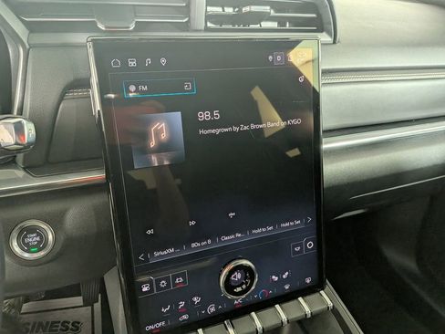 Certified 2025 GMC Terrain Elevation image 27