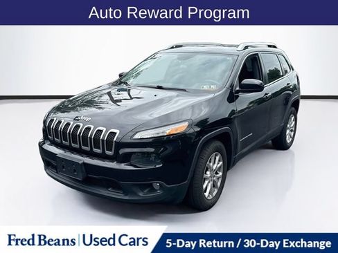Used 2015 Jeep Cherokee Latitude w/ Comfort/Convenience Group AWD/4WD image 3