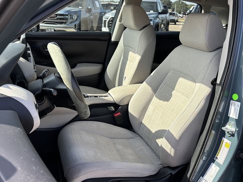 Used 2024 Honda HR-V LX image 27
