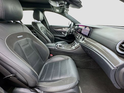 Used 2018 Mercedes-Benz E 63 AMG S image 20