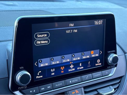 Certified 2023 Nissan Altima 2.5 SR image 7