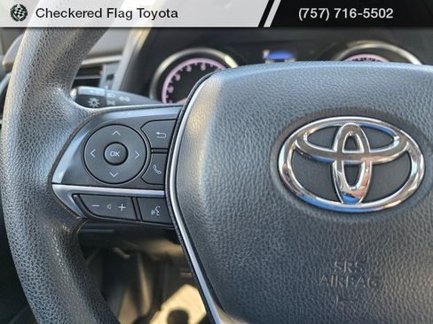 Used 2021 Toyota Camry LE image 13