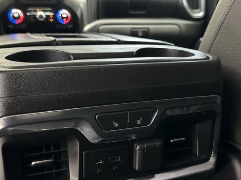 Used 2019 GMC Sierra 1500 Denali w/ Denali Ultimate Package AWD/4WD image 16
