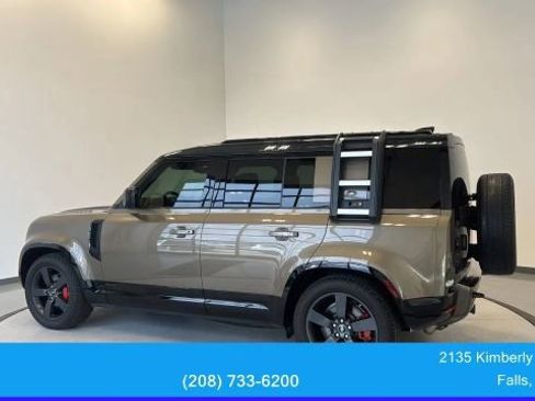Used 2020 Land Rover Defender 110 X AWD/4WD image 7