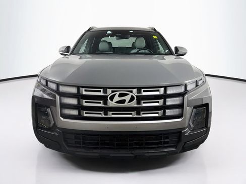 Used 2025 Hyundai Santa Cruz SEL FWD image 2