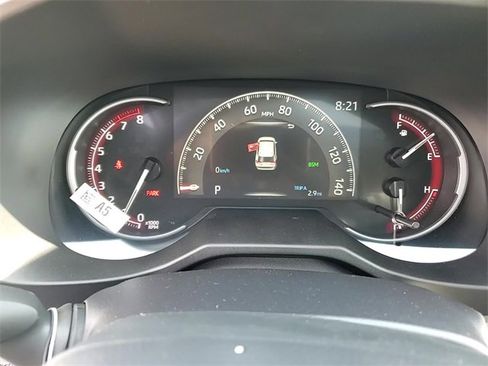 Used 2025 Toyota RAV4 XLE image 16