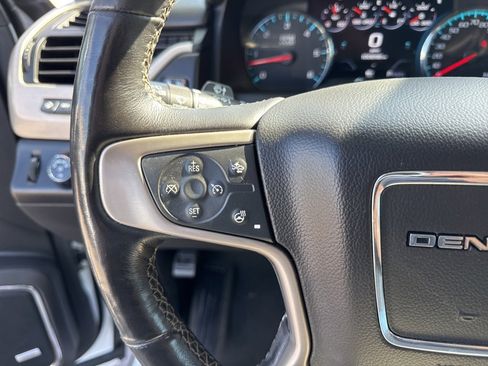 Used 2018 GMC Yukon Denali w/ Denali Ultimate Package image 62