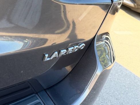 Used 2018 Jeep Grand Cherokee Laredo RWD image 15