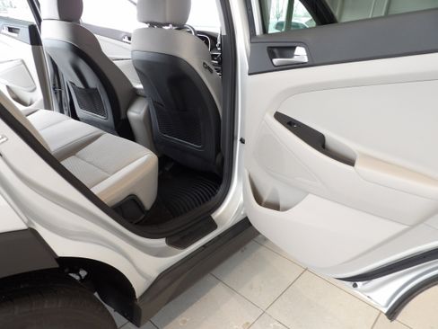 Used 2019 Hyundai Tucson Value image 16