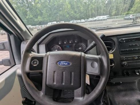 Used 2014 Ford F350 XL w/ Snow Plow Prep Package AWD/4WD image 21