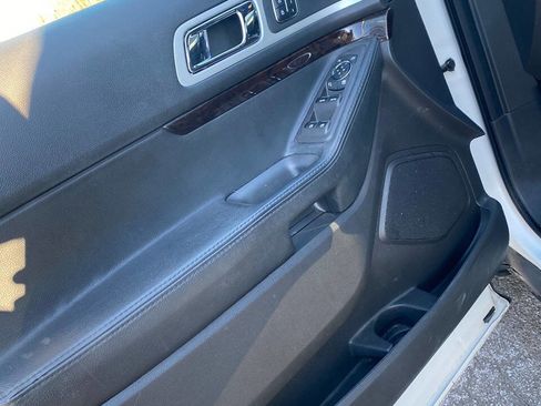 Used 2015 Ford Explorer Limited w/ Equipment Group 302A image 18