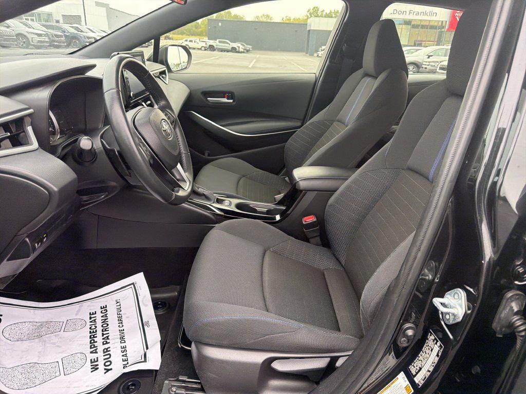 Used 2022 Toyota Corolla SE FWD image 14