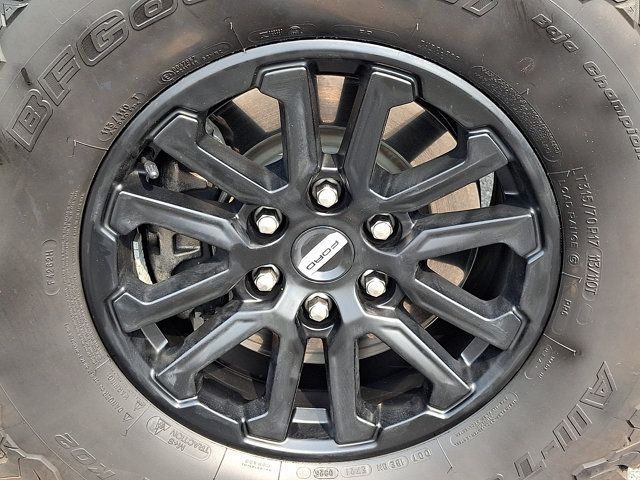 Used 2025 Ford F150 Raptor AWD/4WD image 8