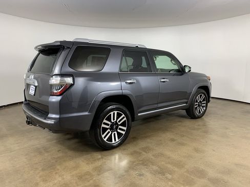 Used 2019 Toyota 4Runner Limited image 8
