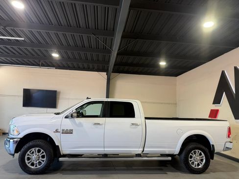 Used 2017 RAM 2500 Laramie AWD/4WD image 5