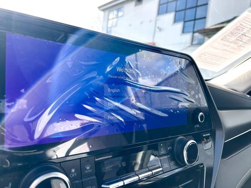 Certified 2023 Toyota Highlander Bronze Edition image 24