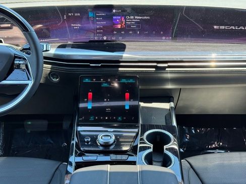New 2026 Cadillac Escalade Sport w/ Touring Package AWD/4WD image 30