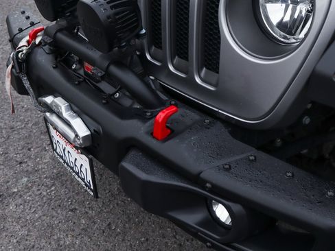 Used 2018 Jeep Wrangler Unlimited Rubicon image 5