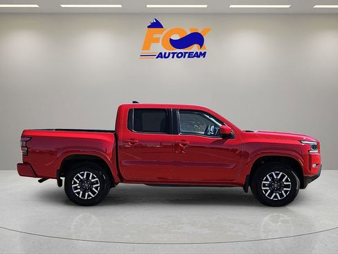 Used 2024 Nissan Frontier SL AWD/4WD image 5