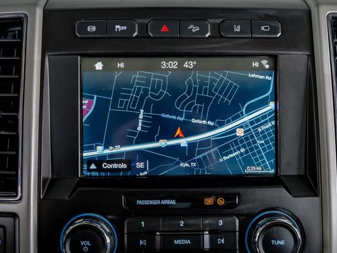 Used 2019 Ford F250 Lariat w/ Lariat Ultimate Package image 20