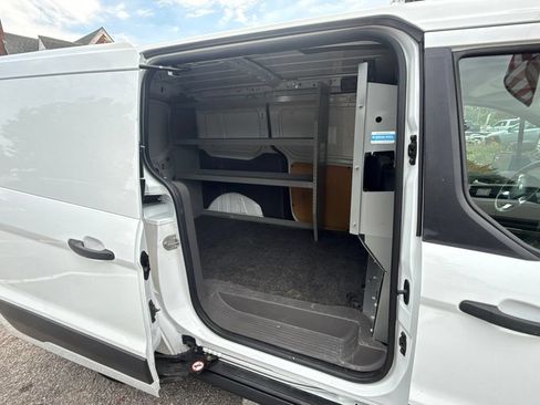 Used 2020 Ford Transit Connect XLT FWD image 10