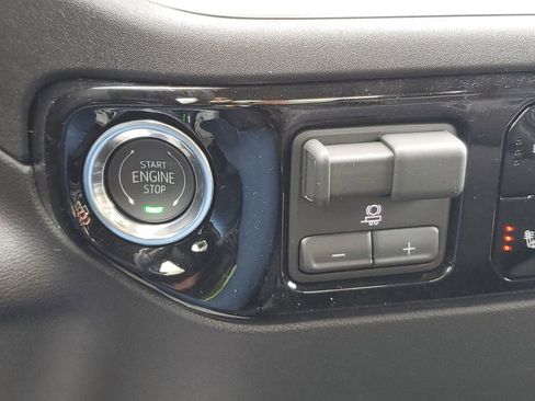 New 2026 GMC Sierra 1500 Elevation AWD/4WD image 32