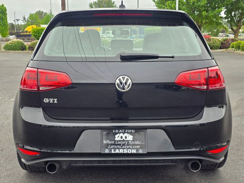 Used 2016 Volkswagen GTI SE w/ Lighting Package (SEL) FWD image 5