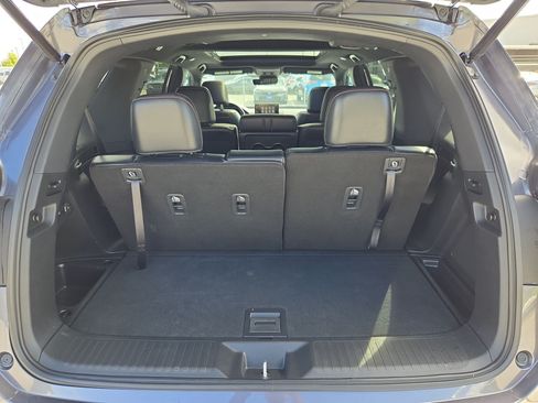 Used 2025 Honda Pilot Black Edition image 30