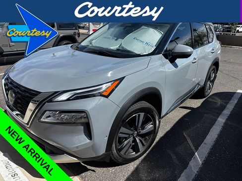 Used 2022 Nissan Rogue Platinum w/ Head-Up Display Package FWD image 1