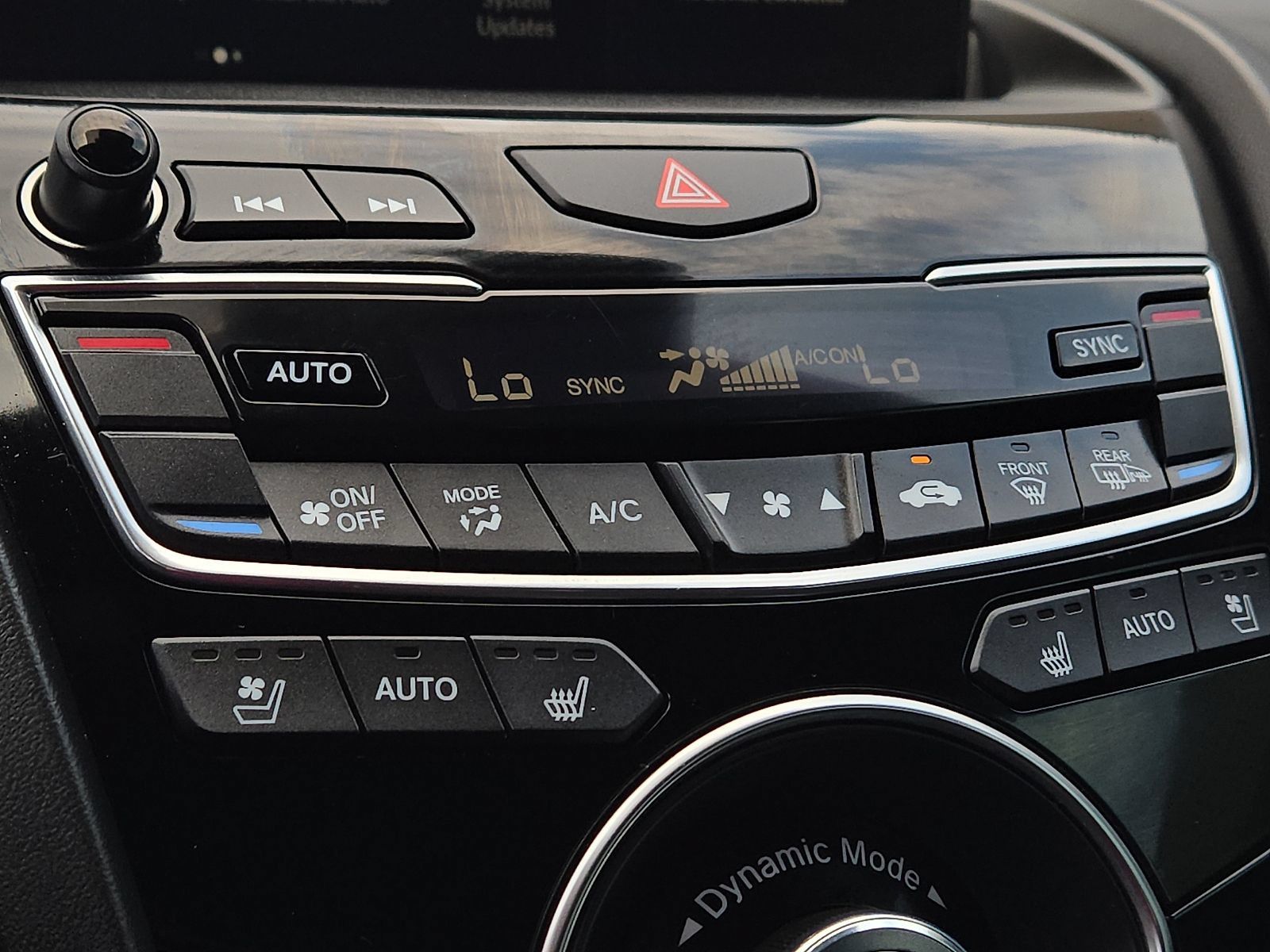 Used 2021 Acura RDX w/ Advance Package FWD image 15
