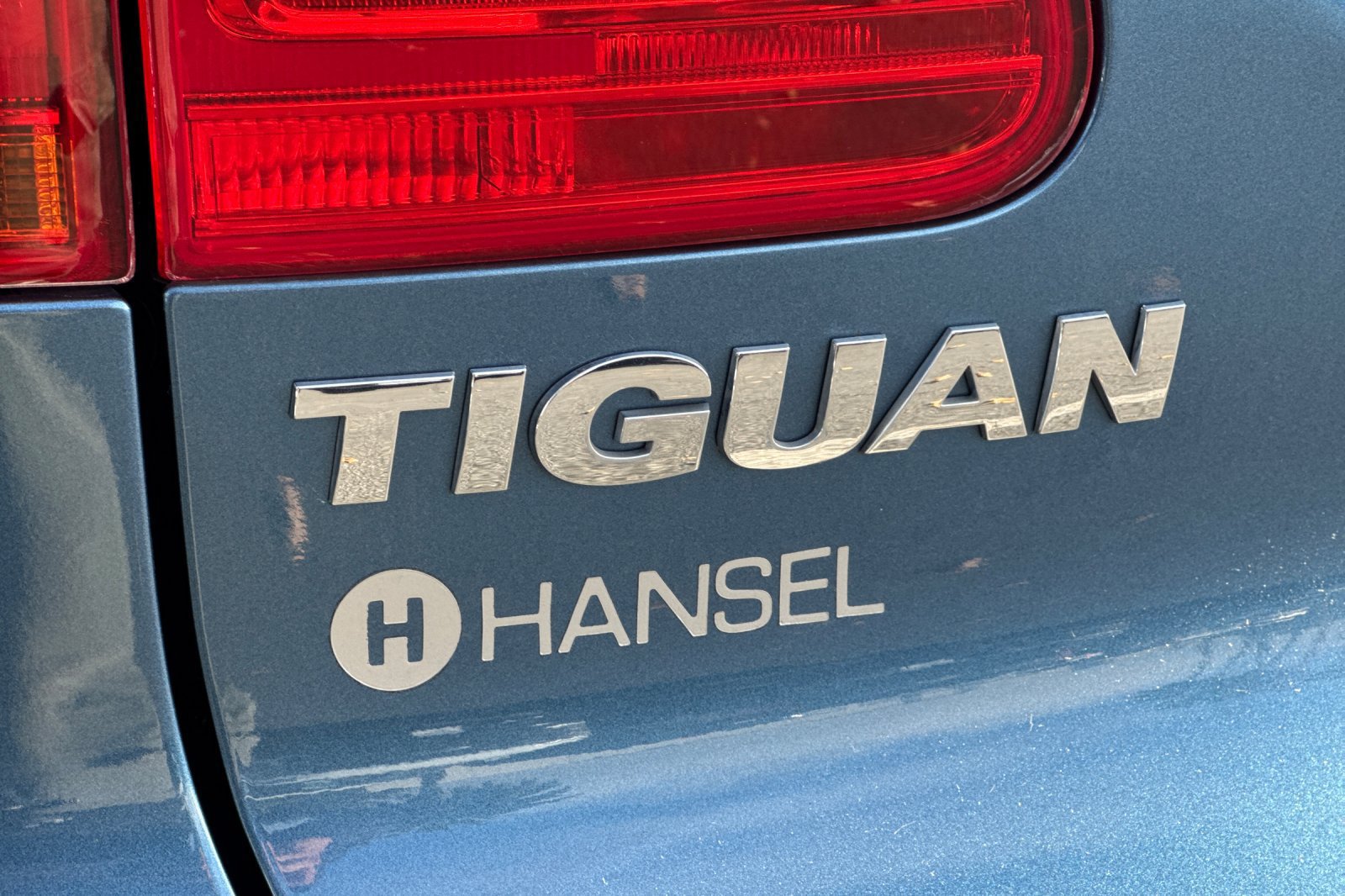 Used 2017 Volkswagen Tiguan S FWD image 27