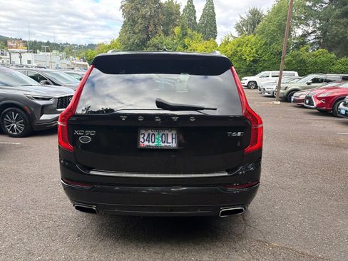 Used 2017 Volvo XC90 T6 R-Design w/ Vision Package AWD/4WD image 7