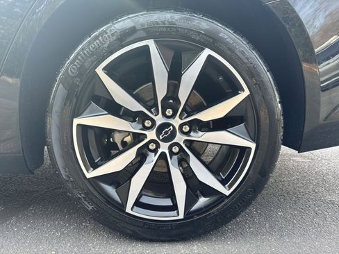 Used 2025 Chevrolet Malibu RS image 25