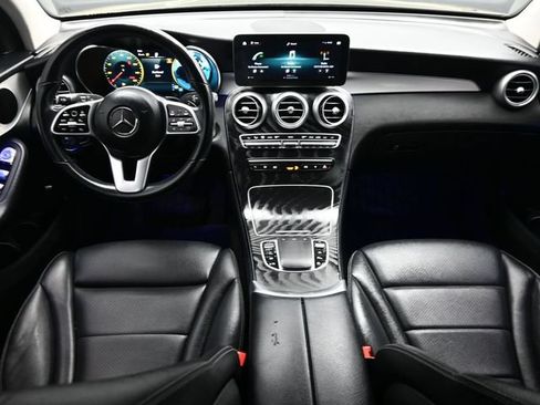Used 2022 Mercedes-Benz GLC 300 image 11