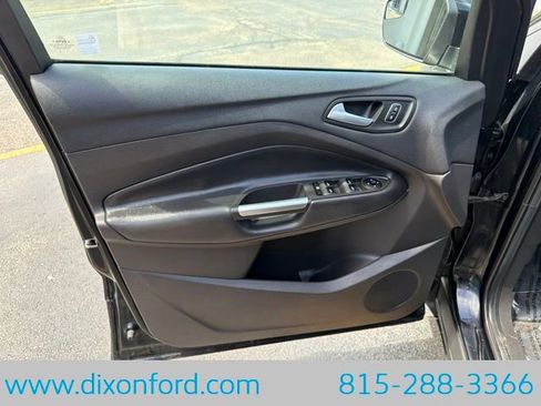Used 2018 Ford Escape SE AWD/4WD image 25