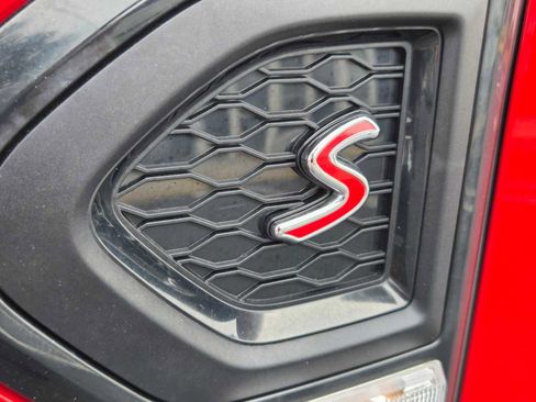 Certified 2024 MINI Cooper Countryman S FWD image 8