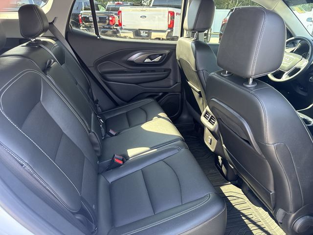 Used 2023 GMC Terrain SLT w/ Tech Package FWD image 26