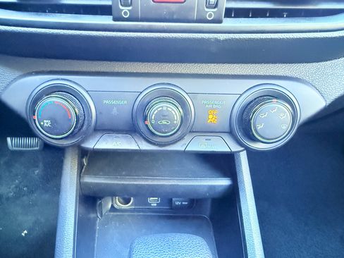 Used 2023 Kia Forte LXS image 19