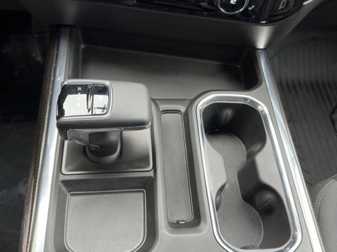 Used 2024 Chevrolet Silverado 1500 LT Trail Boss image 16