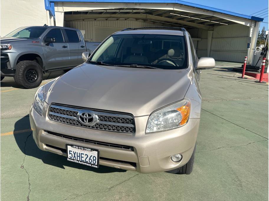 Used 2007 Toyota RAV4 Limited FWD image 3