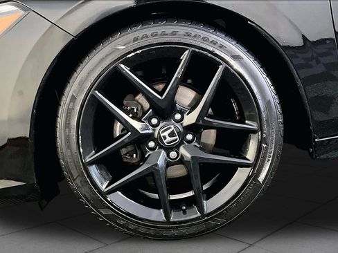 Used 2022 Honda Civic Sport image 11